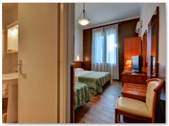 3 star hotel in torino center